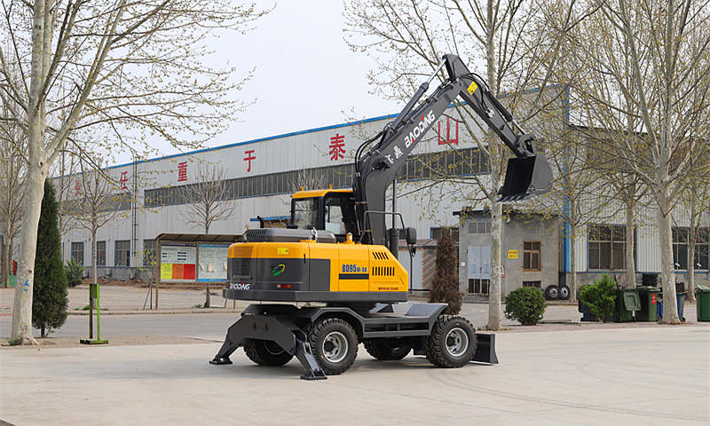 城建利器寶鼎輪式挖掘機(jī)95型號