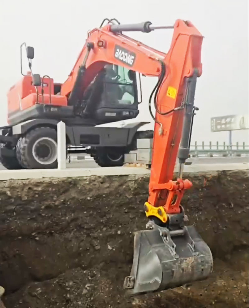 寶鼎150挖掘機