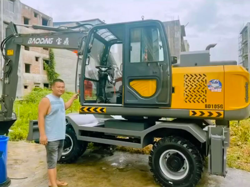 發財日選穩機！105G輪式抓木機，林業作業不翻車