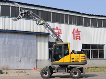 輪式抓木機油耗大，原因是什么？